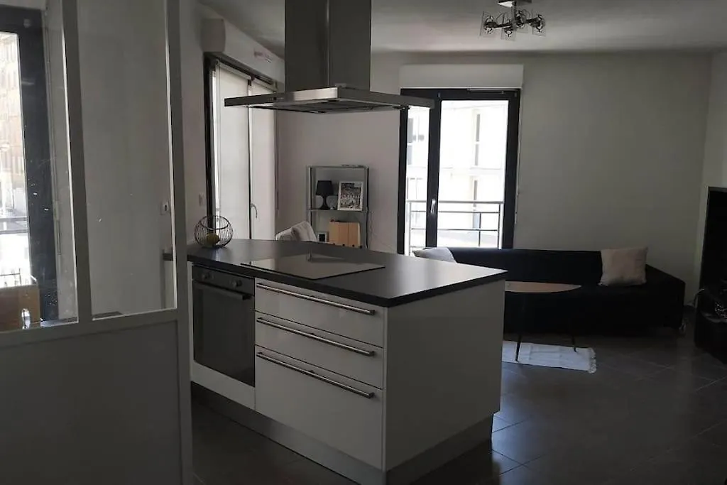 2P Equipe Clim Balcon Metro Joliette location